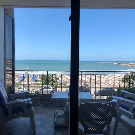 Depto Frente Al Mar. Playa Grande. Solo Familias Apartment Mar del Plata Exterior photo